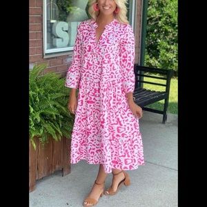 💕pink leopard print, tiered maxi dress